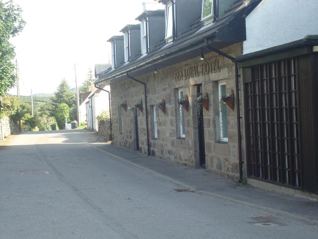 Ben Loyal Hotel Tongue Exteriör bild